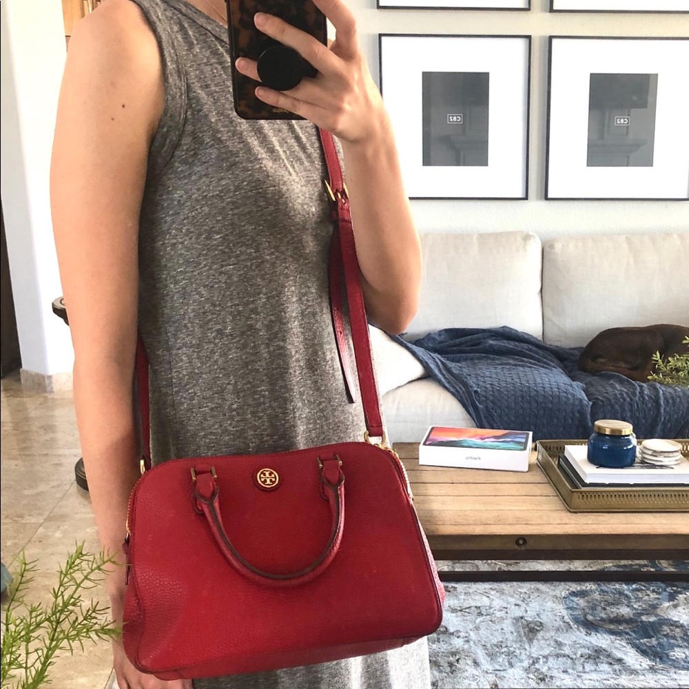 Tory Burch Robinson Double Zip Tote/ Crossbody bag